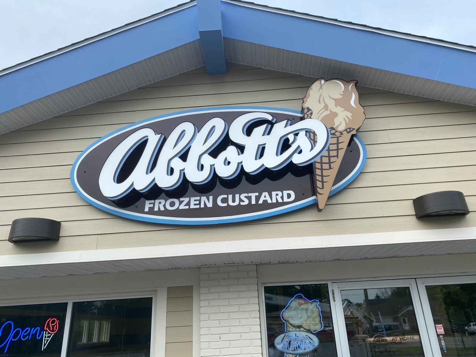 Sign project in Rochester